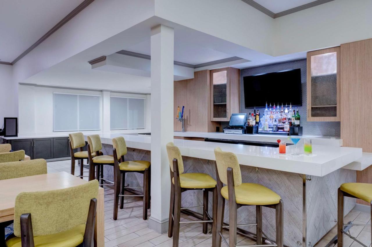 Hilton Garden Inn Anaheim/Garden Grove Exteriér fotografie