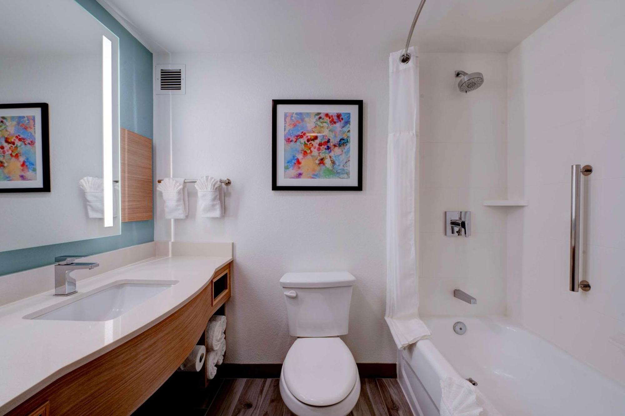 Hilton Garden Inn Anaheim/Garden Grove Exteriér fotografie